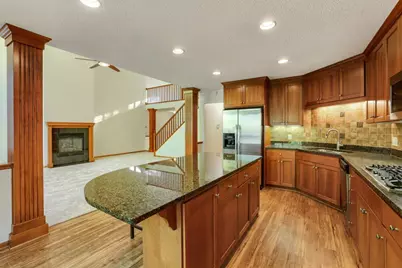 1598 Summit Shores Circle, Burnsville, MN 55306 - Photo 11