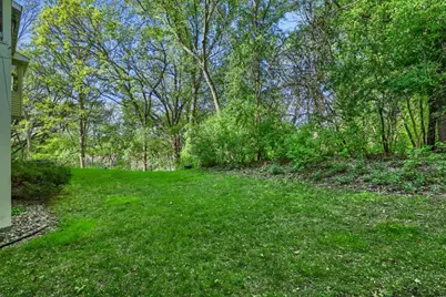 1598 Summit Shores Circle, Burnsville, MN 55306 - Photo 31