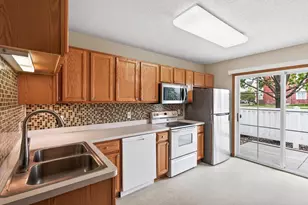 15822 Fleet Trail, Apple Valley, MN 55124 - Photo 11