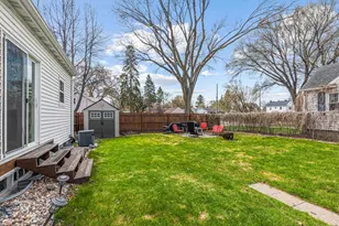 601 11th St N, Moorhead, MN 56560 - Photo 3