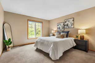 2100 Hunter Hill Ct, Hudson, WI 54016 - Photo 9