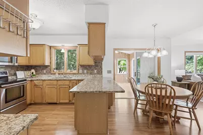 16491 Hutchinson Drive, Lakeville, MN 55044 - Photo 9