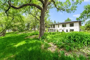 10821 Blossom Rd, Eden Prairie, MN 55347 - Photo 41