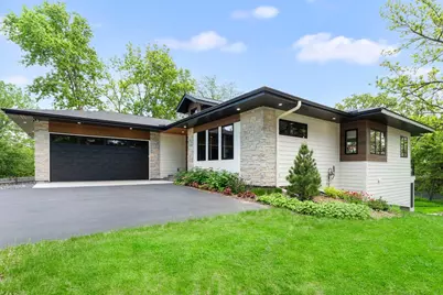 10821 Blossom Road, Eden Prairie, MN 55347 - Photo 3