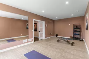 10821 Blossom Rd, Eden Prairie, MN 55347 - Photo 31