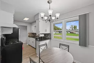 6407 Major Ave N, Brooklyn Center, MN 55429 - Photo 7