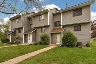 40 Elton Ridge Ct NW, Rochester, MN 55901 - Photo 1