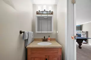 16620 N Hillcrest Ct, Eden Prairie, MN 55346 - Photo 27