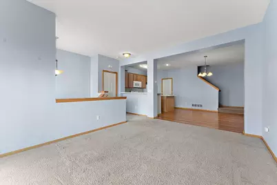 2340 Eagle Trace Lane, Woodbury, MN 55129 - Photo 5