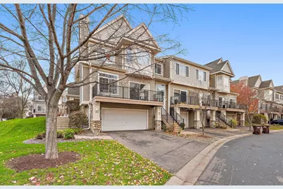 2340 Eagle Trace Lane, Woodbury, MN 55129 - Photo 17