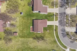 1619 38th Ave S, Fargo, ND 58104 - Photo 51