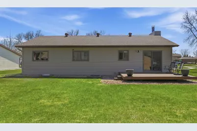 1619 38th Avenue S, Fargo, ND 58104 - Photo 39
