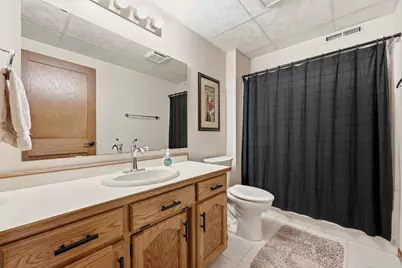 1619 38th Avenue S, Fargo, ND 58104 - Photo 31