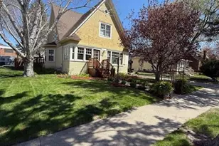 209 E 5th St, Redwood Falls, MN 56283 - Photo 3