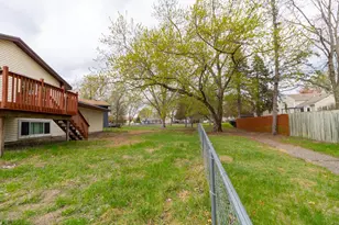 12405 Tamarack St NW, Coon Rapids, MN 55448 - Photo 33