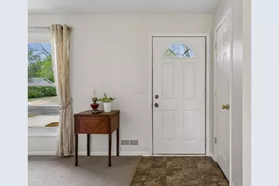 8700 Ironwood Avenue S, Cottage Grove, MN 55016 - Photo 3