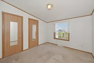 2520 N 17th St, Superior, WI 54880 - Photo 5