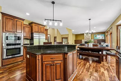 18658 Ponderosa Court, Eden Prairie, MN 55347 - Photo 17