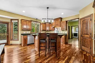 18658 Ponderosa Ct, Eden Prairie, MN 55347 - Photo 5