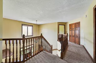 18658 Ponderosa Ct, Eden Prairie, MN 55347 - Photo 35