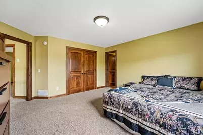 18658 Ponderosa Court, Eden Prairie, MN 55347 - Photo 31