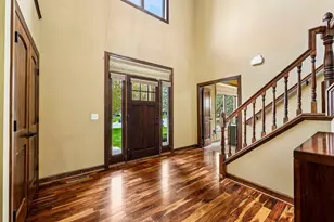 18658 Ponderosa Ct, Eden Prairie, MN 55347 - Photo 3