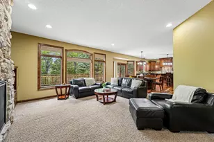 18658 Ponderosa Ct, Eden Prairie, MN 55347 - Photo 11