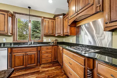 18658 Ponderosa Court, Eden Prairie, MN 55347 - Photo 15