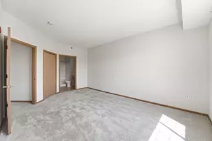 6640 Lyndale Ave S, Richfield, MN 55423 - Photo 27