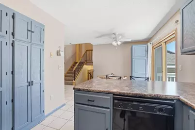 9480 71st Bay S, Cottage Grove, MN 55016 - Photo 13