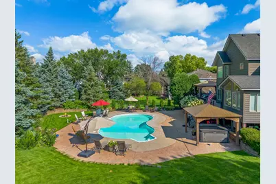 9548 Virginia Avenue S, Bloomington, MN 55438 - Photo 9