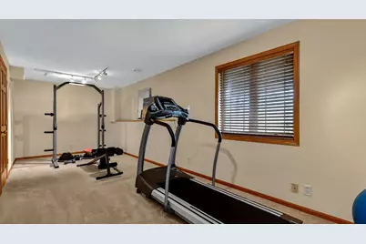 4409 Echo Valley Drive, Eau Claire, WI 54701 - Photo 25