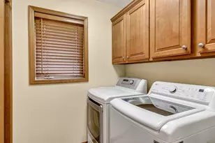 4409 Echo Valley Dr, Eau Claire, WI 54701 - Photo 11