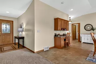 4409 Echo Valley Dr, Eau Claire, WI 54701 - Photo 9