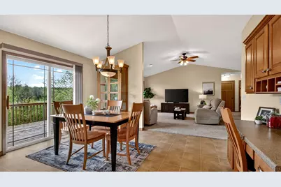 4409 Echo Valley Drive, Eau Claire, WI 54701 - Photo 9