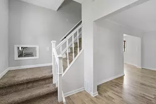 220 Sidney St E, Saint Paul, MN 55107 - Photo 7