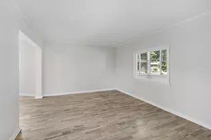 220 Sidney St E, Saint Paul, MN 55107 - Photo 5