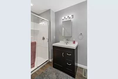 220 Sidney Street E, Saint Paul, MN 55107 - Photo 19