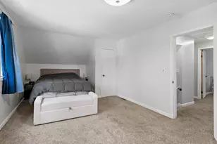 220 Sidney St E, Saint Paul, MN 55107 - Photo 3