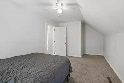 220 Sidney Street E, Saint Paul, MN 55107 - Photo 31