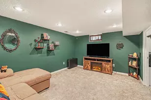 10572 7th St NE, Blaine, MN 55434 - Photo 19