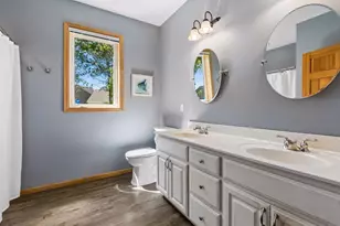 4985 Pine Ln, Eagan, MN 55123 - Photo 45