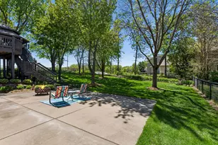 4985 Pine Ln, Eagan, MN 55123 - Photo 57