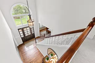 11421 Bluestem Ln, Eden Prairie, MN 55347 - Photo 3