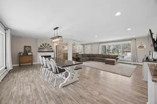 2002 Hillcrest Dr, Saint Cloud, MN 56303 - Photo 13