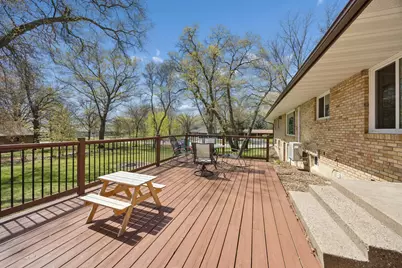 2002 Hillcrest Drive, Saint Cloud, MN 56303 - Photo 23
