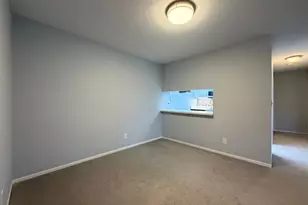 35 Nathan Ln N, Plymouth, MN 55441 - Photo 7