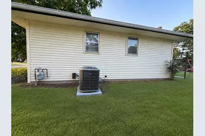 10441 Arrowhead Street NW, Coon Rapids, MN 55433 - Photo 3