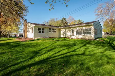 933 Edgewater Avenue, Shoreview, MN 55126 - Photo 25