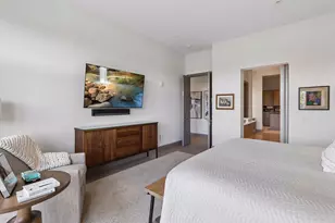 935 Lake St E, Wayzata, MN 55391 - Photo 21